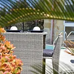 San Pawl Calypso Bed & Breakfast 4*