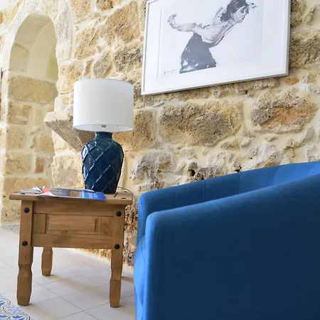 Bed & Breakfast San Pawl Calypso