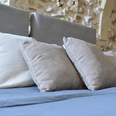 San Pawl Calypso Bed & Breakfast *