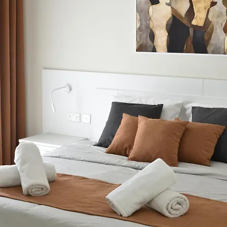 San Pawl Calypso فندق مبيت وإفطار